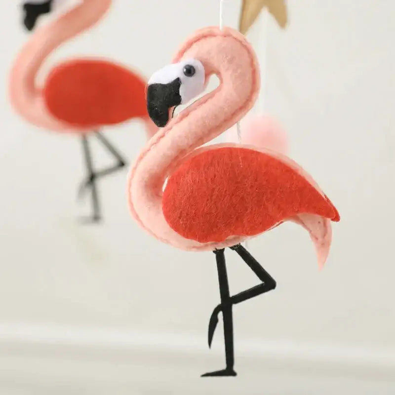 Mobile Bébé Flamand Rose